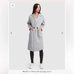 Double breasted Wool blend coat